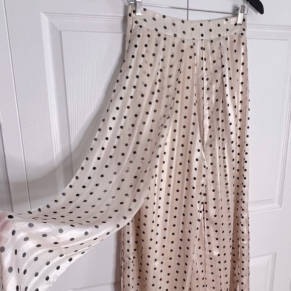 Long polka-dot pants with flowing panels - Picture 4 of 4
